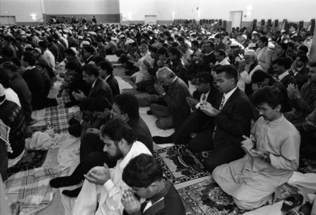 South Asian Canadian Muslim community members in British Columbia